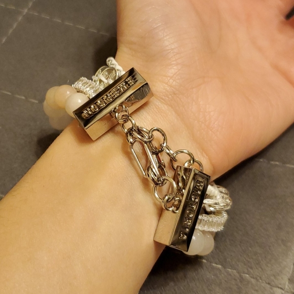 Victoria Emerson Bracelet - Picture 3 of 6